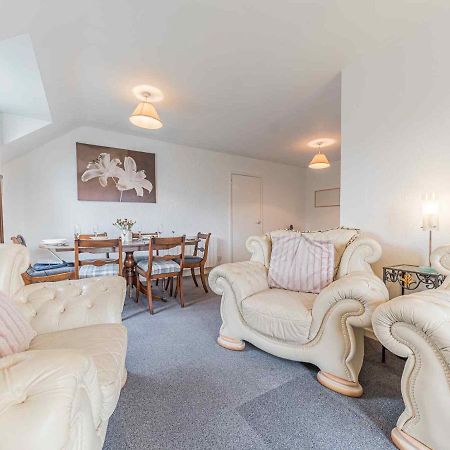 Pass The Keys Comfortable 3 Bed In Central Bowness With Parking Windermere Exterior foto
